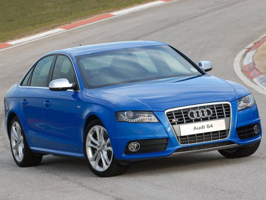  Audi S4 Sedan (B8, 8K) 2009 года  (ZA) (фото 2 из 12)